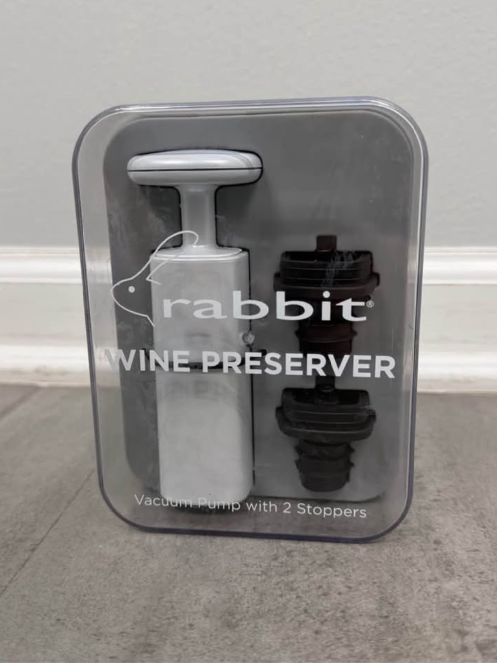 Rabbit Wine Preserver Vacuum Pump with 2 Stoppers
